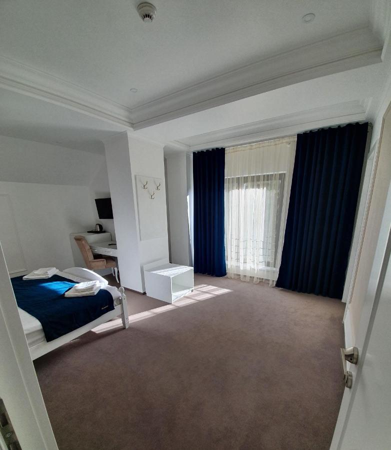 Vila Berlin Hotell Poiana Brasov Eksteriør bilde
