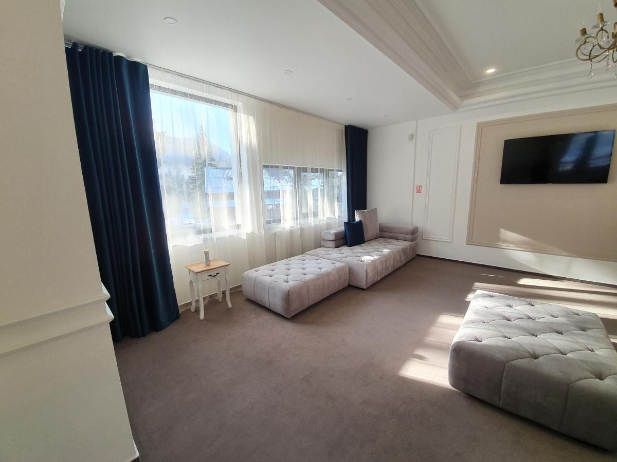 Vila Berlin Hotell Poiana Brasov Eksteriør bilde