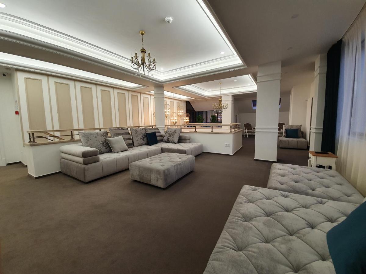 Vila Berlin Hotell Poiana Brasov Eksteriør bilde