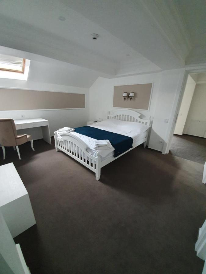 Vila Berlin Hotell Poiana Brasov Eksteriør bilde