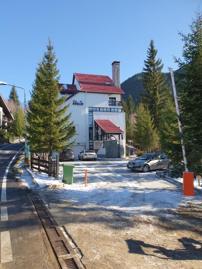 Vila Berlin Hotell Poiana Brasov Eksteriør bilde
